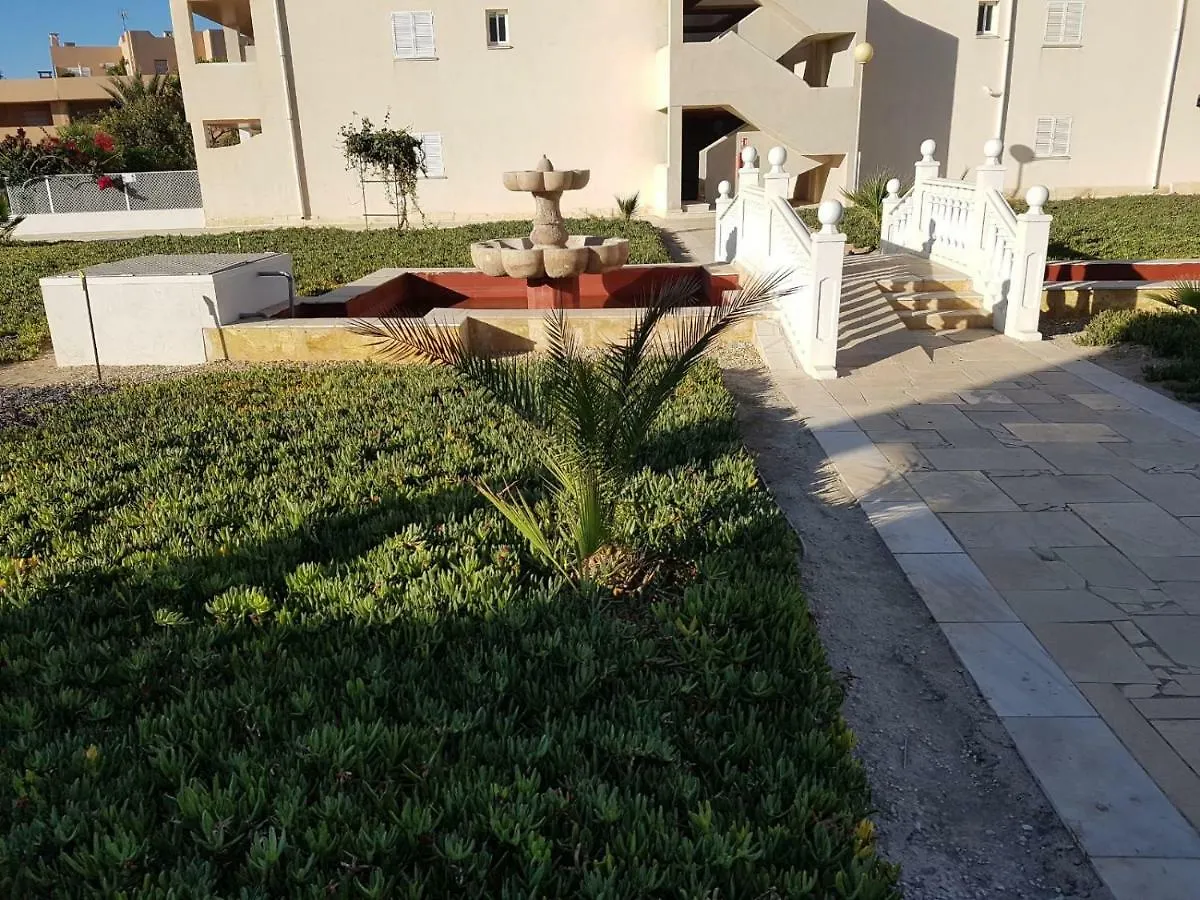 Casa Baja Extraordinaria En Urbanizacion Naturista! Las Bombardas 0*,